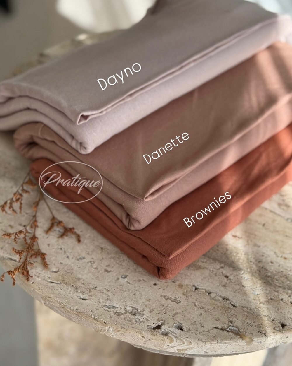 beige Pratique